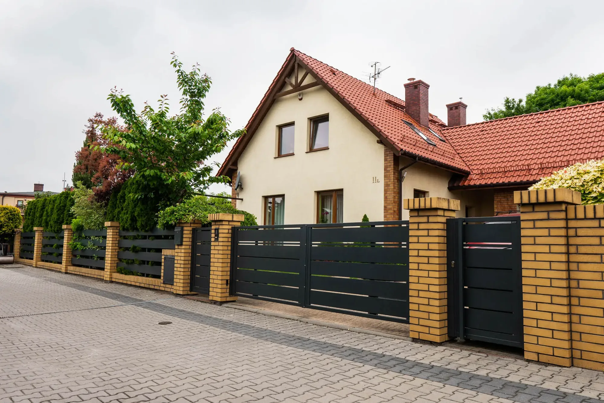 Brama przesuwna Fello
