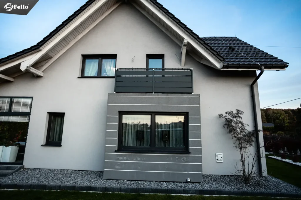 Balustrada balkonowa Solid - Realizacja w Czechowicach-Dziedzicach, woj. śląskie - zdjęcie 2