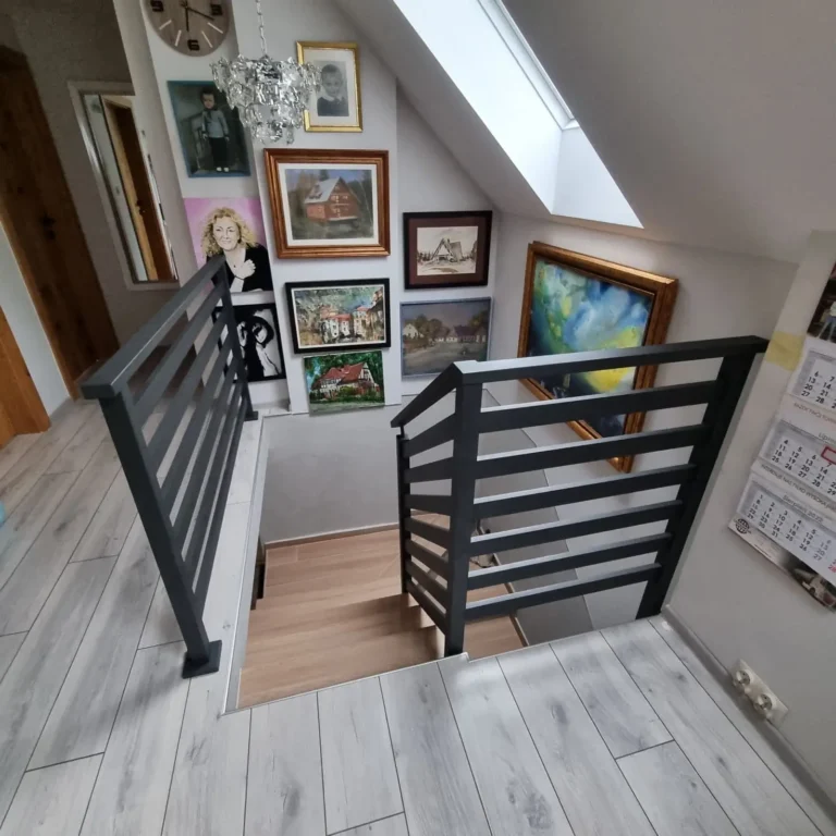 Wewnętrzna balustrada aluminiowa - realizacja Fello